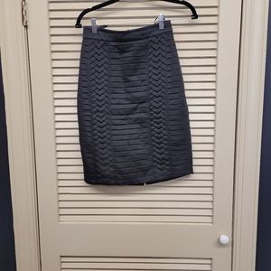 H&M black size 4 pleated skirt